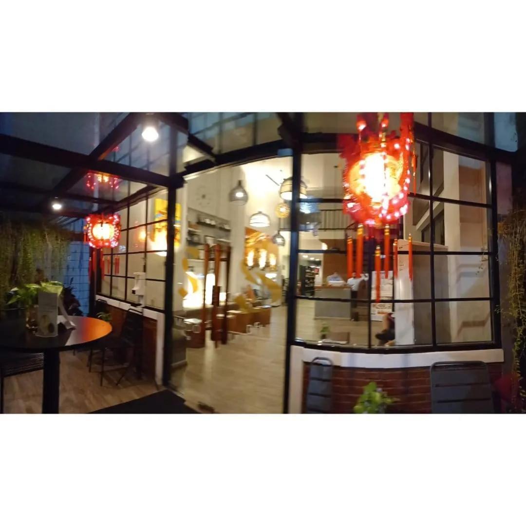 S Loft Manado Hotel Exterior photo